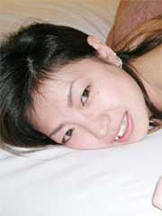 Lovely chinese amateur teen shows her pussy