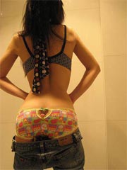 Horny Asian teen girlfriend teasing in slutty amateur self pics