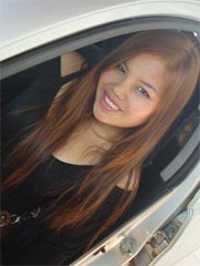 Busty and sexy Filipino amateur girlfriend is posing outdoor