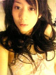 Selfshot homemade gorgeous asian amateur girl with glasses