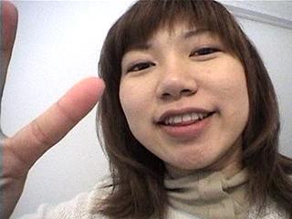 Homemade vid of Asian giving blowjob in shop